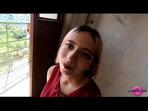 ❤️ Student Sensual siše stranca u zaleđu - sperma mu na licu ❌ Samo porno kod nas ☑